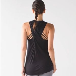 Lululemon Bend and Twist Tank 4